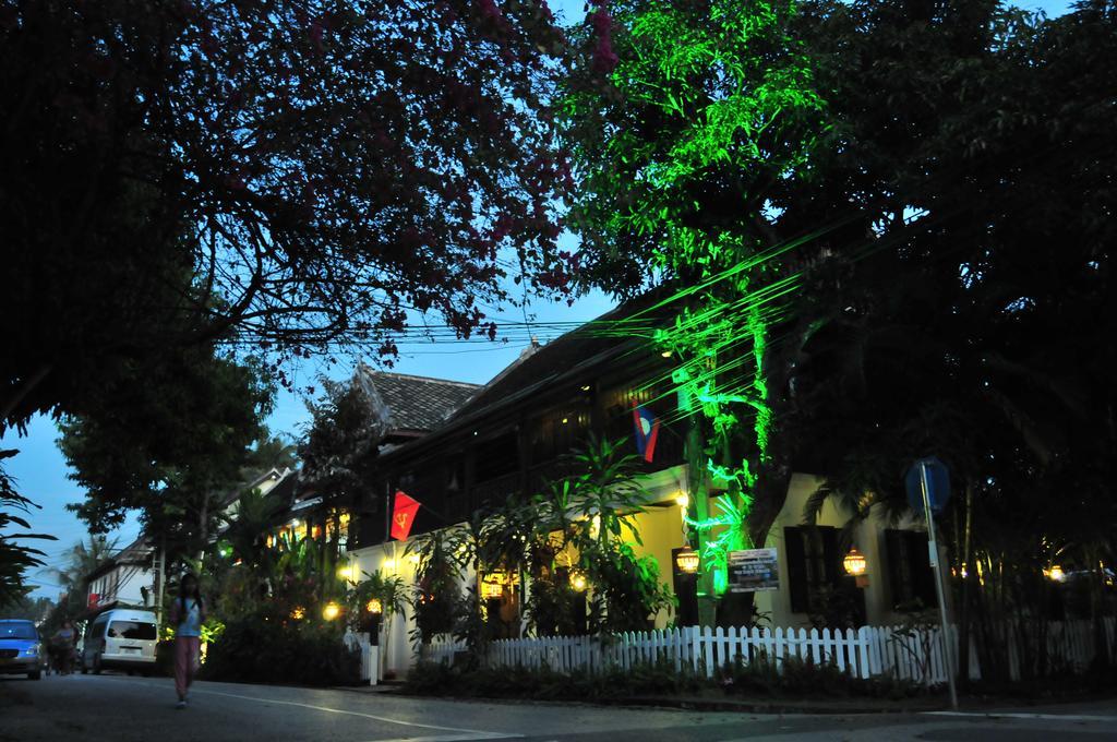 วิสดอม ลาว Hotel หลวงพระบาง ภายนอก รูปภาพ