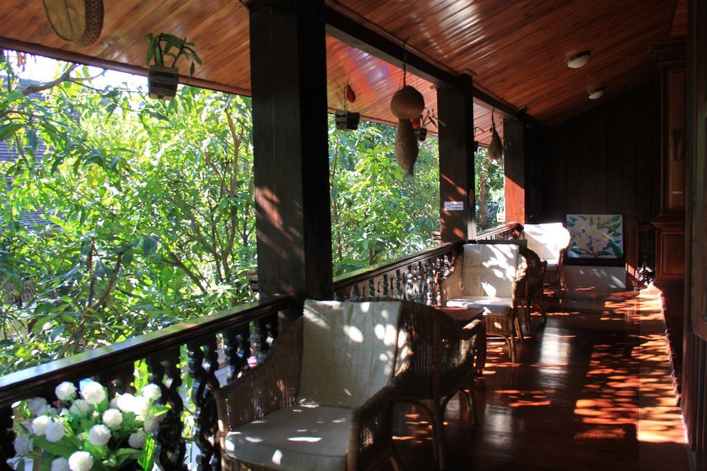 วิสดอม ลาว Hotel หลวงพระบาง ภายนอก รูปภาพ