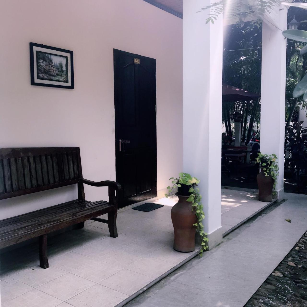 วิสดอม ลาว Hotel หลวงพระบาง ภายนอก รูปภาพ