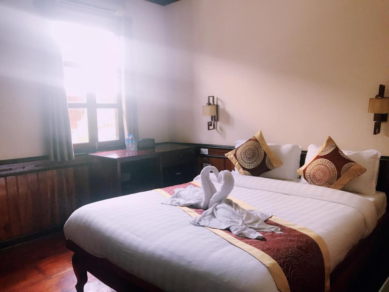 วิสดอม ลาว Hotel หลวงพระบาง ภายนอก รูปภาพ